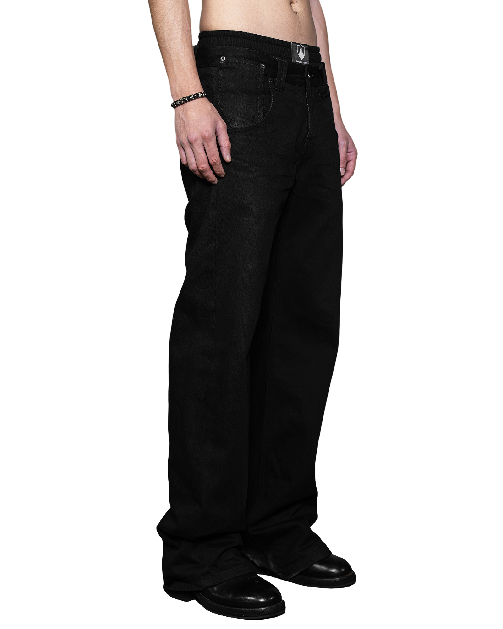 LACERATED LOW RISE JEANS (BLACK)